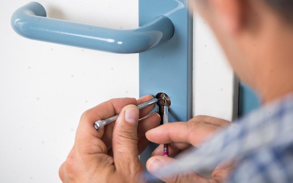 changer cylindre porte Rognac